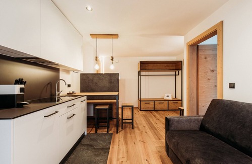 Bressanone Apartment | Modern-traditional apartment