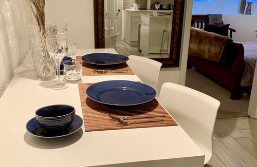 Truxton Circle Apartment | Modern Two-Bedrooms Flat in Shaw - The Heart of DC