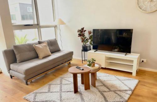 Epping Apartment | Modern Two-Level Apartment in the Heart of Epping