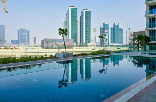 Abu Dhabi Apartment | Modern Urban Studio - Luxe Escape