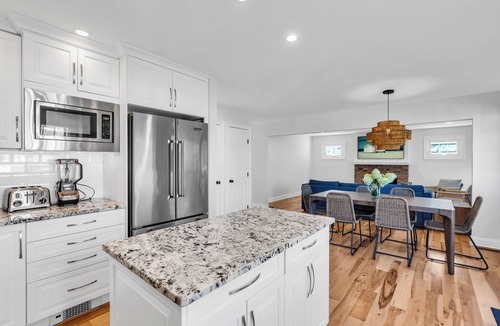 Point Pleasant Beach House | Modern Vacation Home - 6Bed/4Bath w/Saltwater Pool, Minutes to Beach and DT