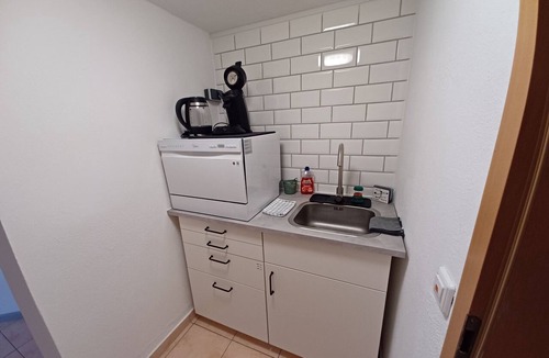 Neuleiningen Apartment | Modern vacation apartment "Am Goldberg"