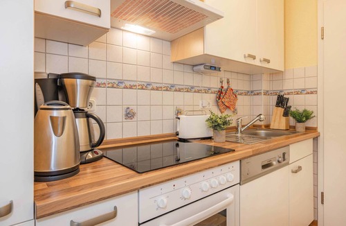 Koserow Apartment | Modern vacation apartment in Koserow with terrace - only 650 m to the beach