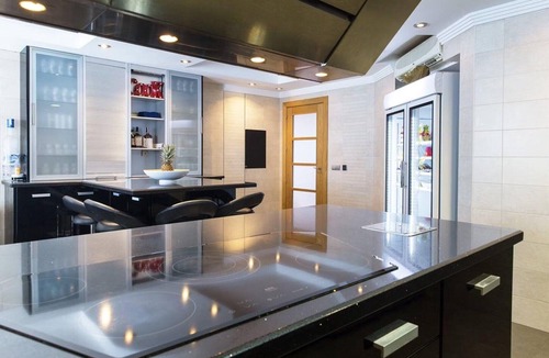Elviria Villa | Modern Versace-themed villa