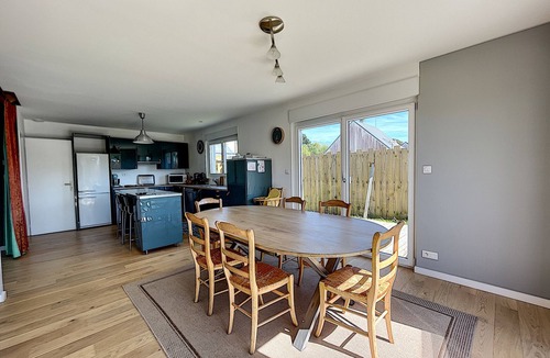 Saint-Pair-sur-Mer House | Modern Villa with Terrace, Garden, Parking, Near Beach – Free WiFi