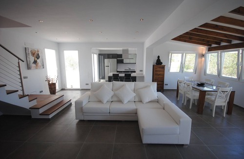 Cala de Bou Villa | Modern Villa, Private Pool, close to the Beach & San Antonio Bay