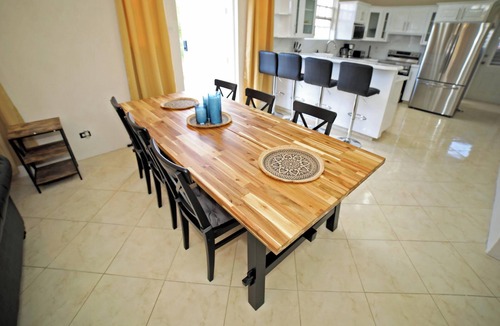 Work Hall House | Modern Villa - Upstairs St Philip Barbados, 5 min from Airport, AC, Wifi Parking