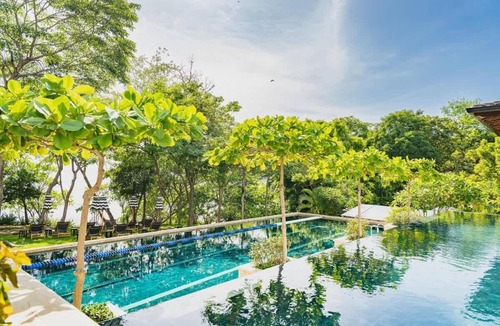 Las Catalinas House | Modern Villa with Private Pool
