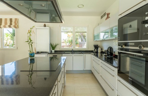 Cala Ferrera Villa | Modern villa with pool 2 minutes from the beach