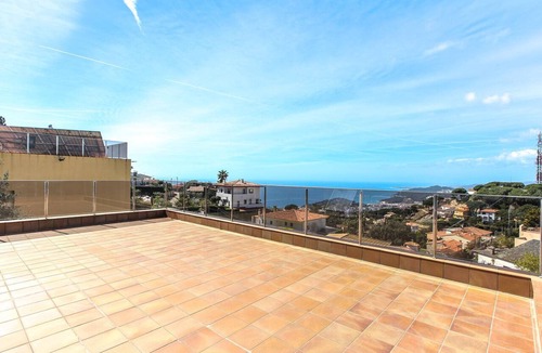 Lloret de Mar Villa | Modern villa with pool and sea view in Lloret de Mar