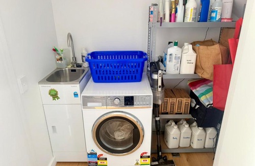 Albert Town House | Modern Warm & Cosy Townhouse - 5 min to Wānaka