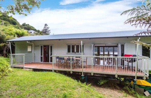 Nydia Bay House | Modern Waterfront Home away from Home with views - Boat access only!