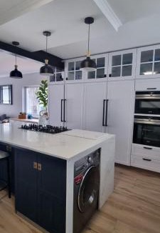 Waterfront Apartment | Modern Waterfront 2BR with stunning water views of canals