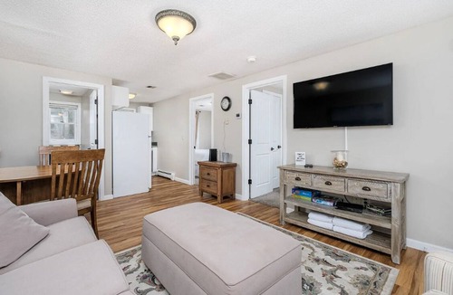 Winnisquam Condo | Modern Waterfront Condo with Views and Lake Access