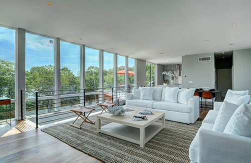 East Hampton House | Modern Waterfront w/Pool + Beach Access