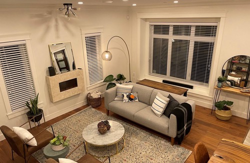 West Side House | Modern West Side 3 Bedroom Duplex