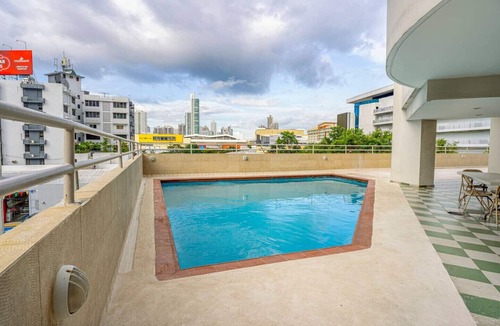 Obarrio Apartment | Modern with terrace 2BR in Panama City 10B