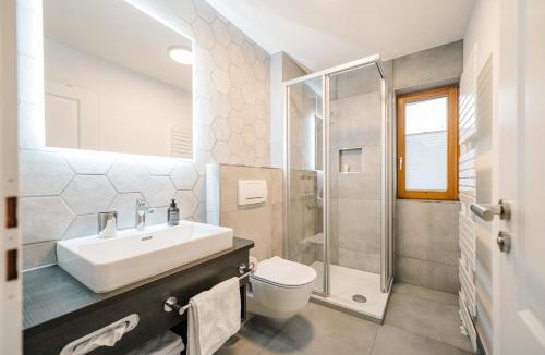 Altsimonswald Apartment | Moderne 3 Zi-FeWo "Vintage Style" 70 qm Nähe Freiburg