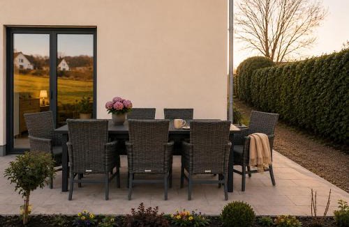 Roth Apartment | Moderne Ferienwohnung,im fränkischen Seenland , 25 min Messe Nbg
