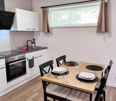 Herxheim Apartment | Moderne Ferienwohnung mit Balkon