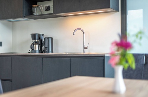 Lagundo Apartment | moderne Ferienwohnungen in Algund, Panoramablick und Pool am Algunder Waalweg