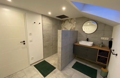 Grafling Apartment | Moderne große Wohnung
