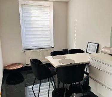 Vahrenwald Apartment | Moderne (Messe-)Wohnung in zentraler Lage