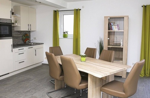 Markelsheim Apartment | Moderne und barrierefreie Ferienwohnung mit großer Terrasse, kostenfreies Parken und WLAN
