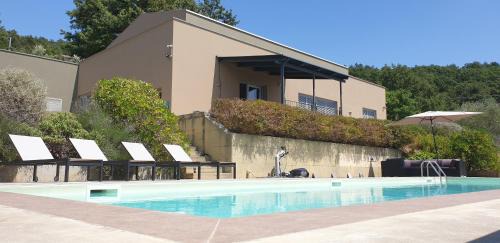 Lisciano Niccone Villa | Moderne Villa mit atemberaubendem Seeblick