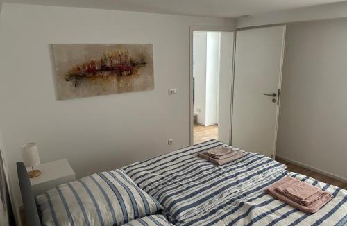 Osterath Apartment | Moderne Wohnung mit guter Anbindung & Nähe Messe