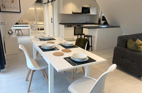 Fuldatal Apartment | modernes DG Apartment Schloofschdubb Nähe Kassel