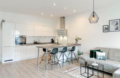 Altstadt Apartment | Modernes Trierer CityLoft mit großem Balkon