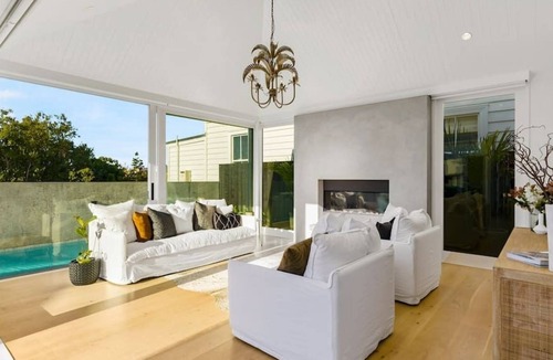 Grey Lynn House | Modernised Heritage Villa in Grey Lynn