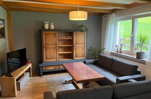 Gellinghausen Apartment | Modernisierte Ferienwohnung im schönen Sauerland