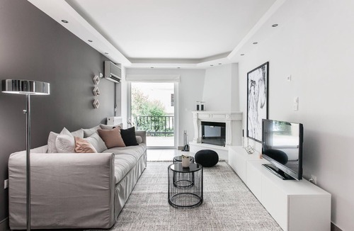 Khalandrion Apartment | Modernized & Spacious 2BD Apartment in Chalandri