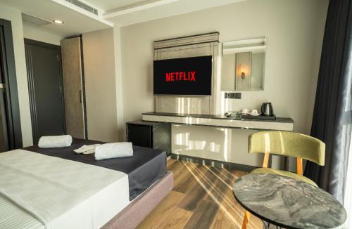 Kucukcekmece Hotel | Modernlux Hotel