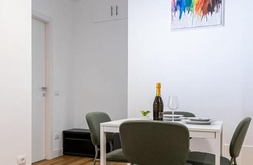 Quartiere XXI Pietralata Apartment | Moderno e centrale, a 2 min dalla metro B