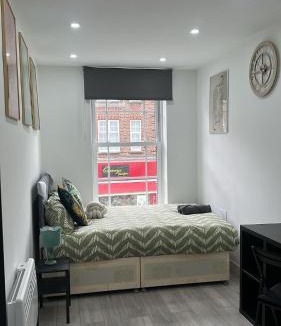 Sutton Central Apartment | ModrenMuse