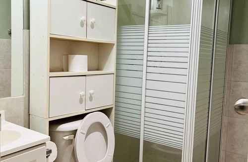 Old Town Hotel | Moe's Suite Hotel
