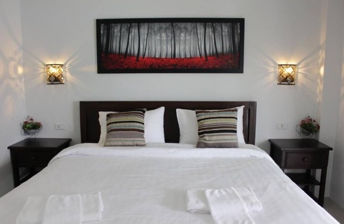 Mae Sot Hotel | Moeimanee Resort