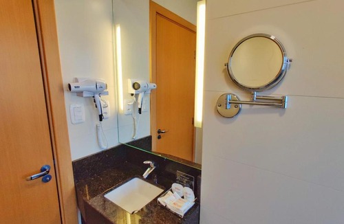 Palmital Hotel | Mogano Express Hotel - ELETROPOSTO