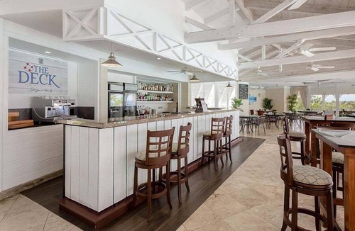 Mount Standfast House | Mojito Villa: Luxurious 3-Bedroom Villa with Ocean Views, Pool & Beach Access
