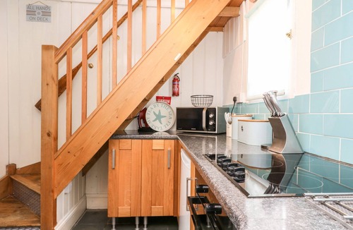 Mousehole Cottage | MOLE COTTAGE, pet friendly, character holiday cottage in Mousehole