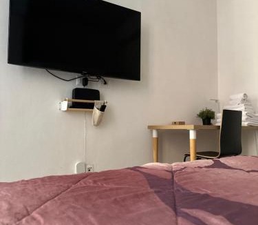 Old Town Apartment | Molinari House Modena Giada - FREE ZTL