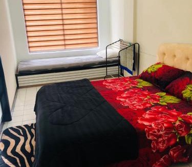 Taman Haji Zainal Apartment | Mom's homestay