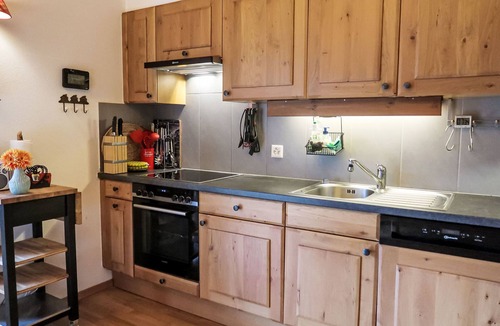 Ormont-Dessus Apartment | Mon Abri B by Interhome