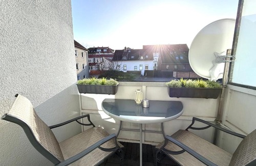 Western Ring Area Apartment | Mona Lisa 24h-Check-in, 4 Pers, Balkon, Parkplatz