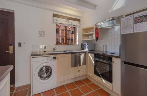 Monaco Apartment | Monaco Village Apartment