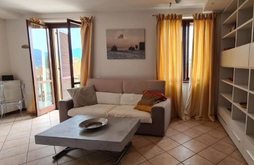 Predore Apartment | Monalba Holiday Apartment on Lake Iseo with 3 bedrooms
