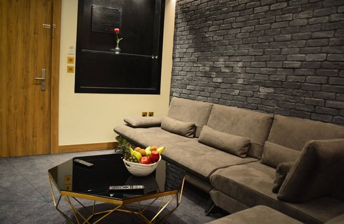 Al Jubeiha Hotel | Monarch Hotel Amman